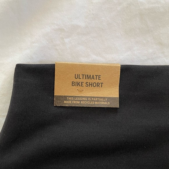 Victoria’s Secret PINK Bike Short - Picture 4 of 5